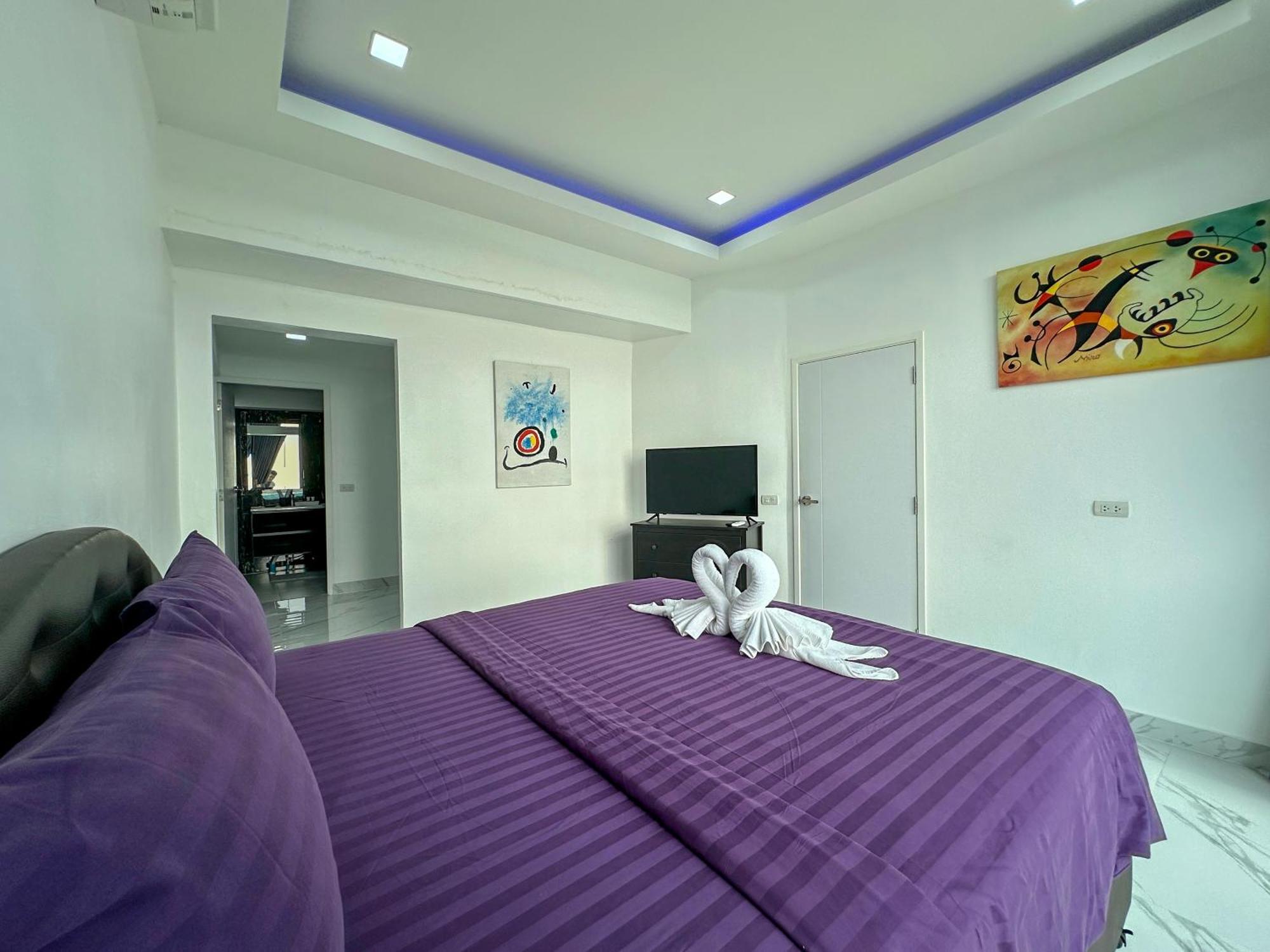 Stunning Beachfront View Luxurious Apartment 40 Джомтиен Бийч Екстериор снимка
